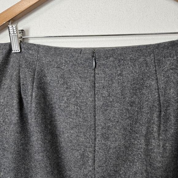 Talbots Wool Blend Sequin Pencil Skirt sz 16P Gray Scalloped Hem - Picture 8 of 15